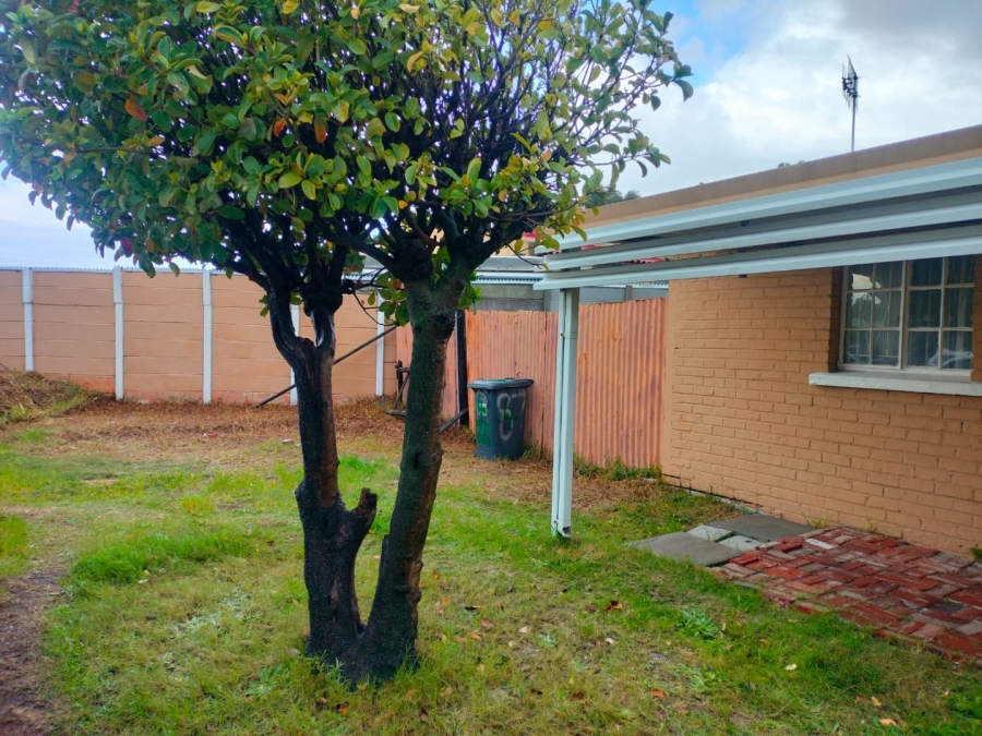 2 Bedroom Property for Sale in Bridgetown Western Cape